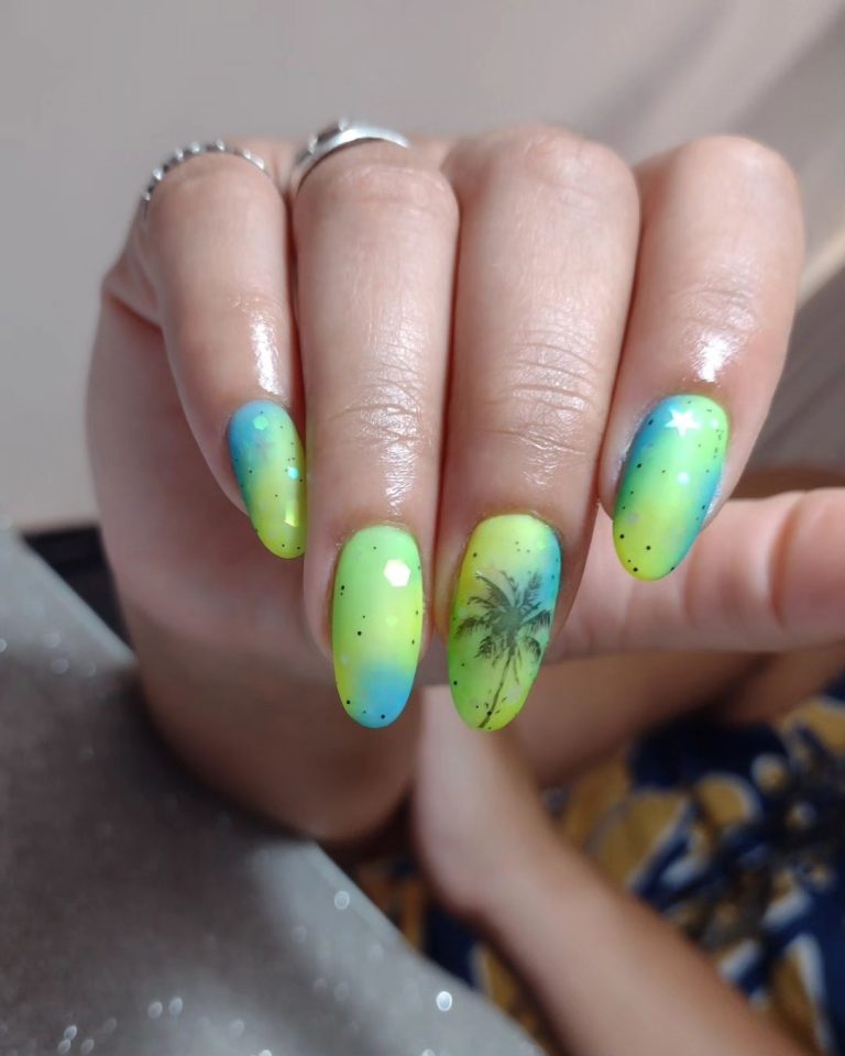 22 Simple Summer Beach Nails 2024 Ideas – Trends, Designs, and Inspo